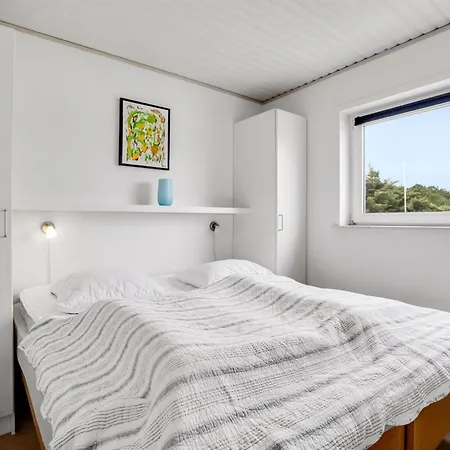 Holiday home Hejdi - 650m From The Sea By Interhome *
