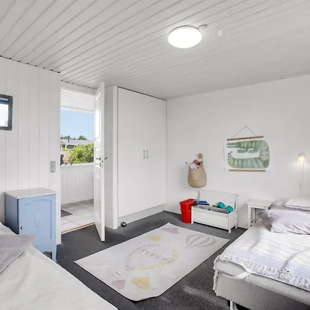 Dom wakacyjny Hejdi - 650m From The Sea By Interhome Ringkøbing