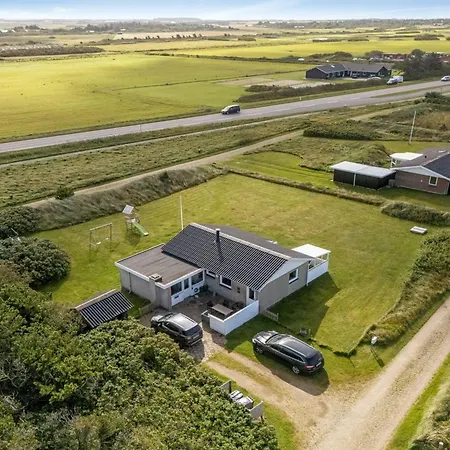 Dom wakacyjny Hejdi - 650m From The Sea By Interhome *